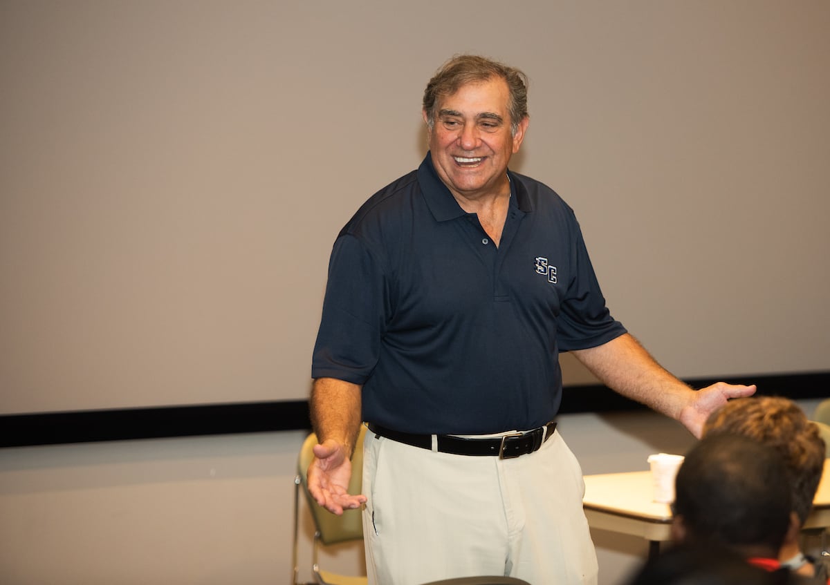 Dan Lauria